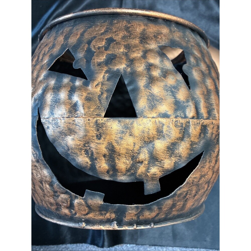 Hammered Copper JackoLantern Metal Bucket & Lid Halloween Pumpkin Candy Cauldron - Picture 2 of 14